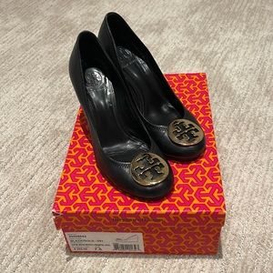 Authentic Tory Burch Sophie Wedge - Mestico Leather
